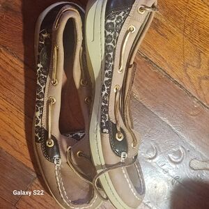Sperry shoe with animal print